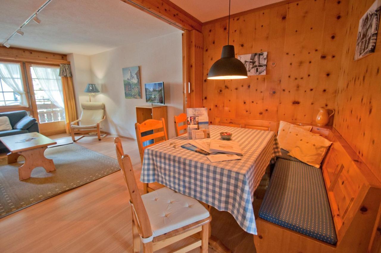 Dent Blanche Apartment Zermatt Bagian luar foto
