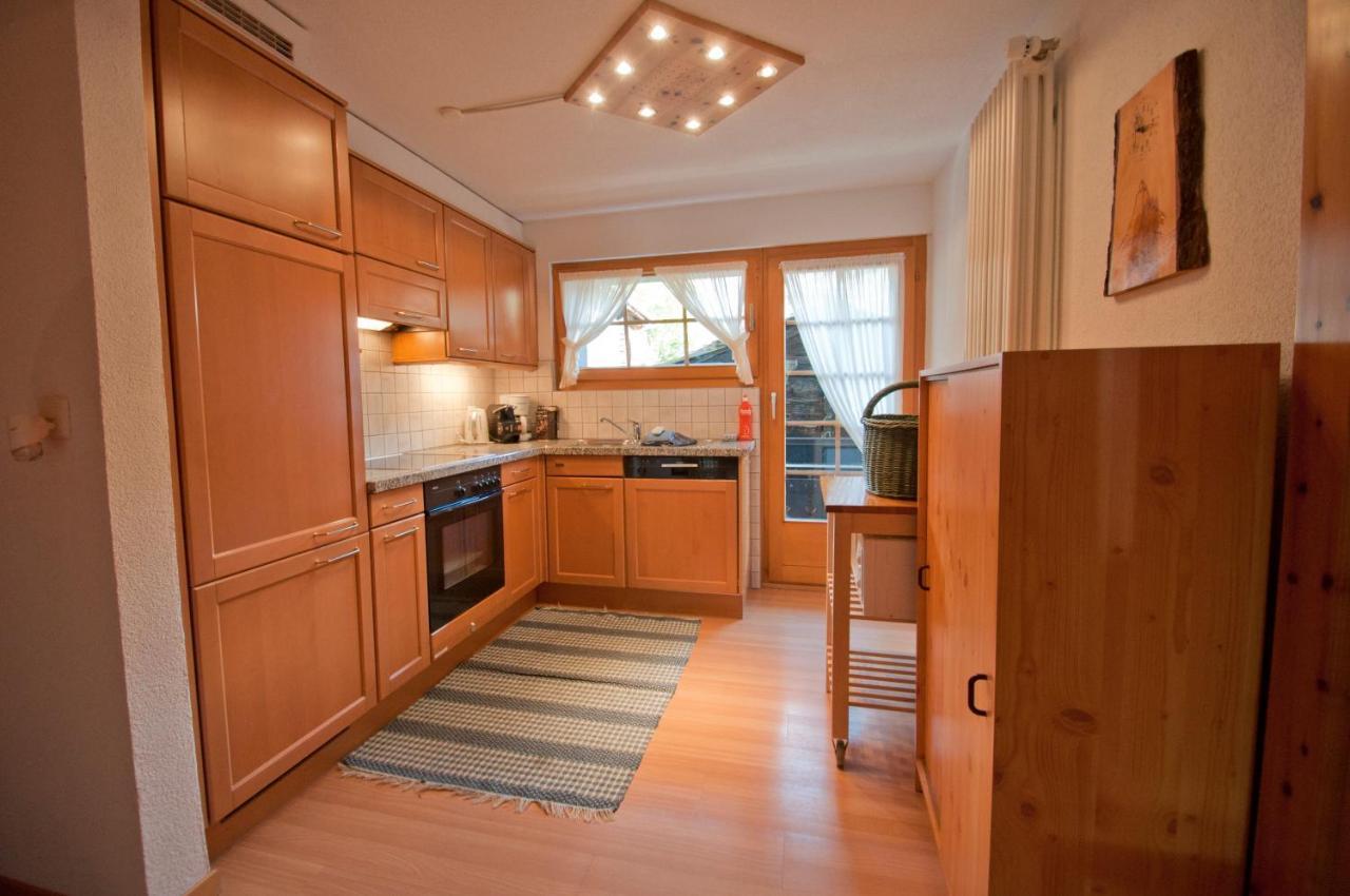 Dent Blanche Apartment Zermatt Bagian luar foto