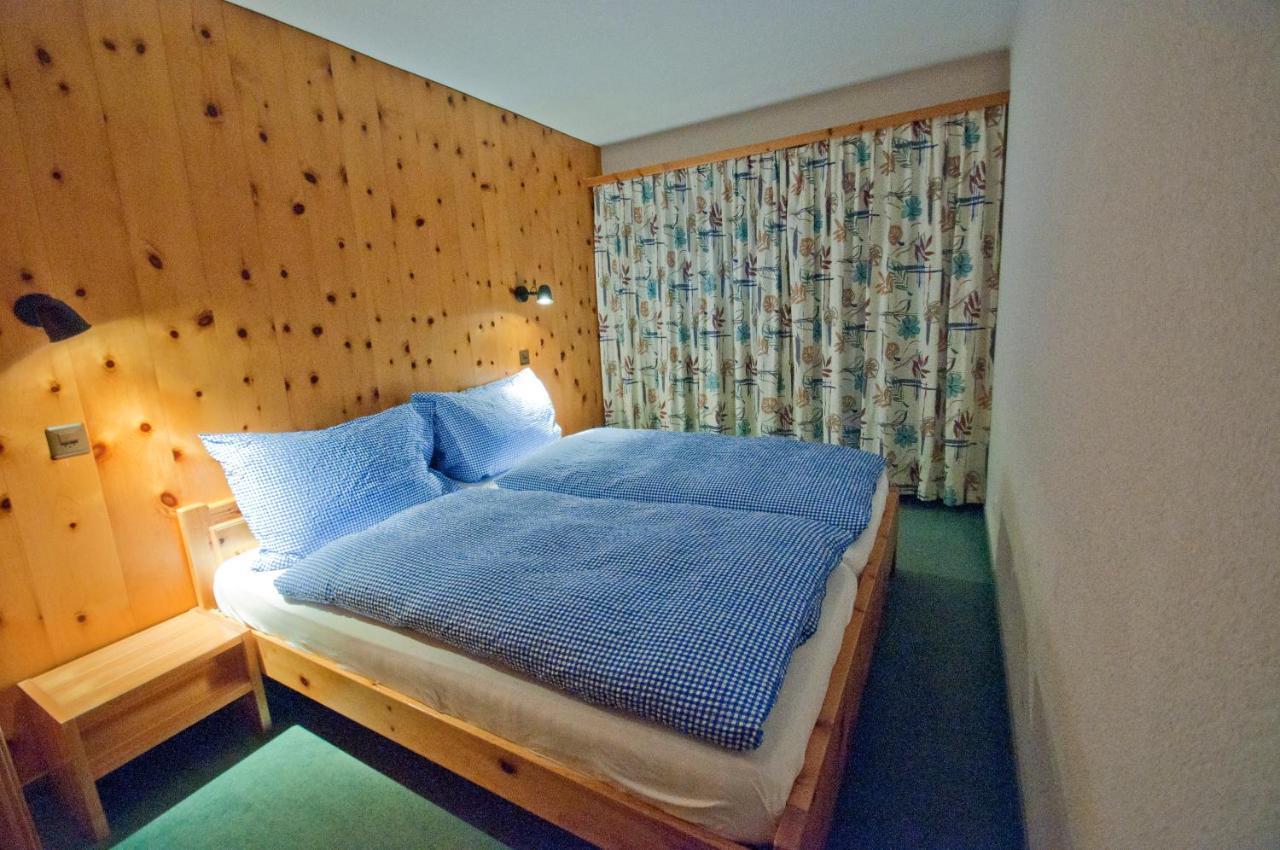 Dent Blanche Apartment Zermatt Bagian luar foto