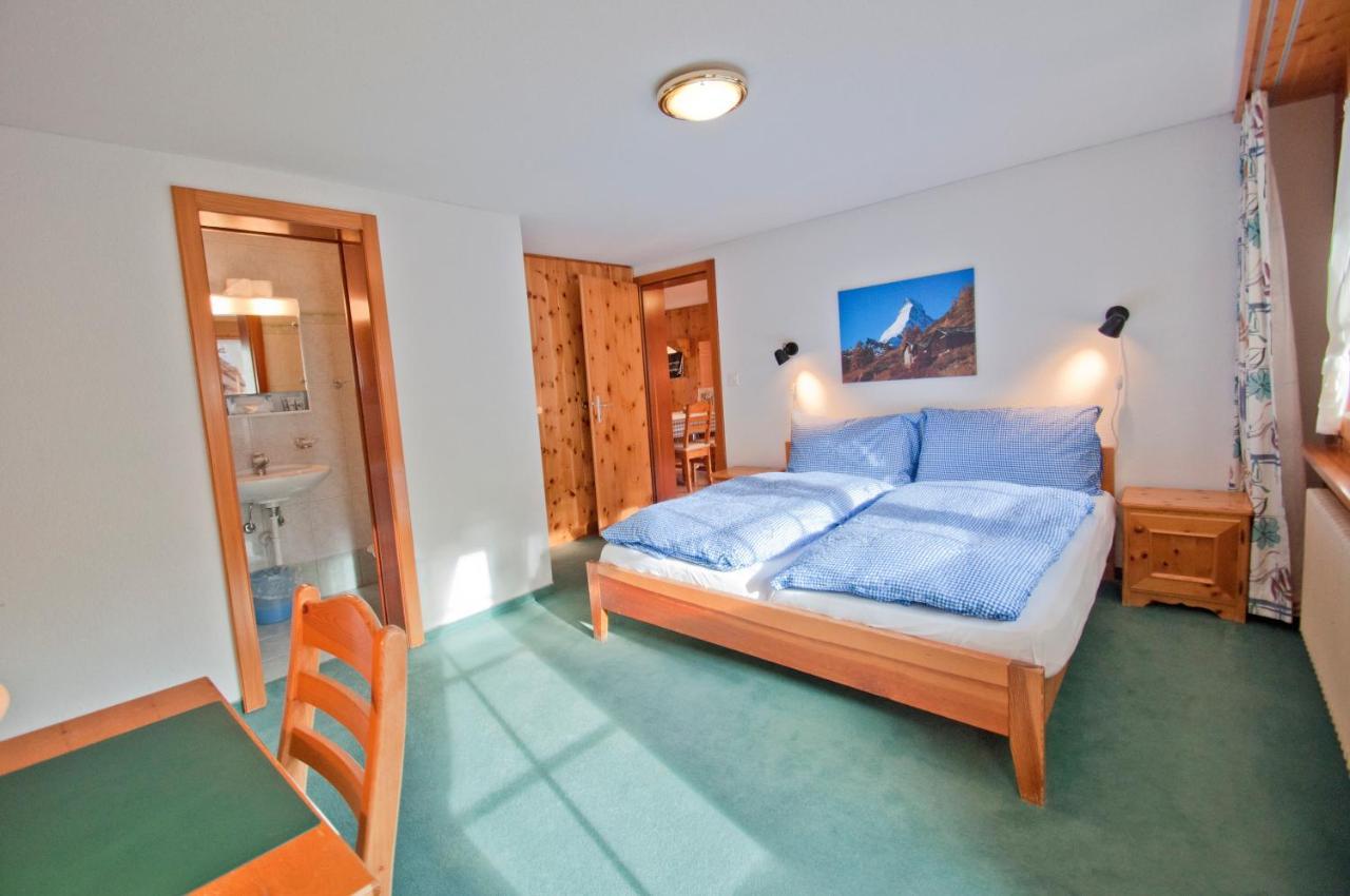 Dent Blanche Apartment Zermatt Bagian luar foto