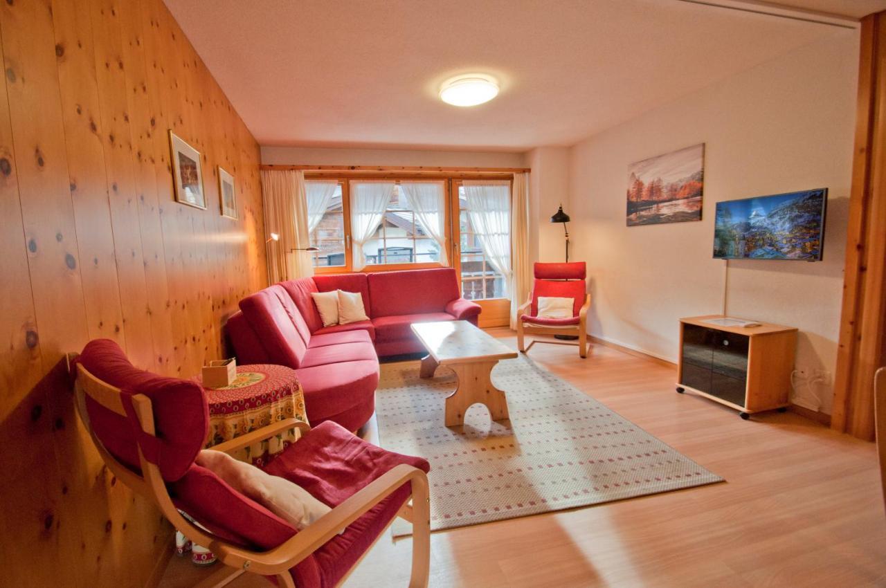 Dent Blanche Apartment Zermatt Bagian luar foto