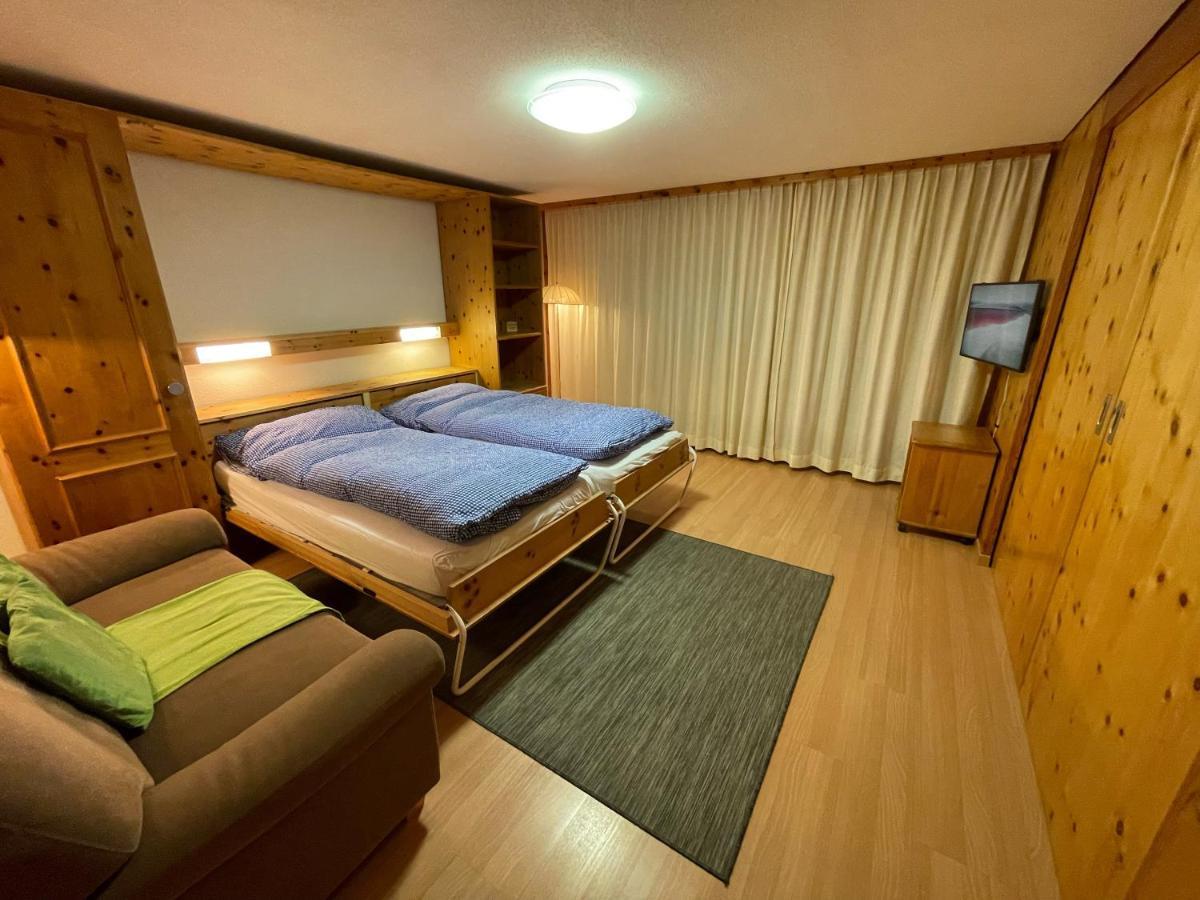 Dent Blanche Apartment Zermatt Bagian luar foto