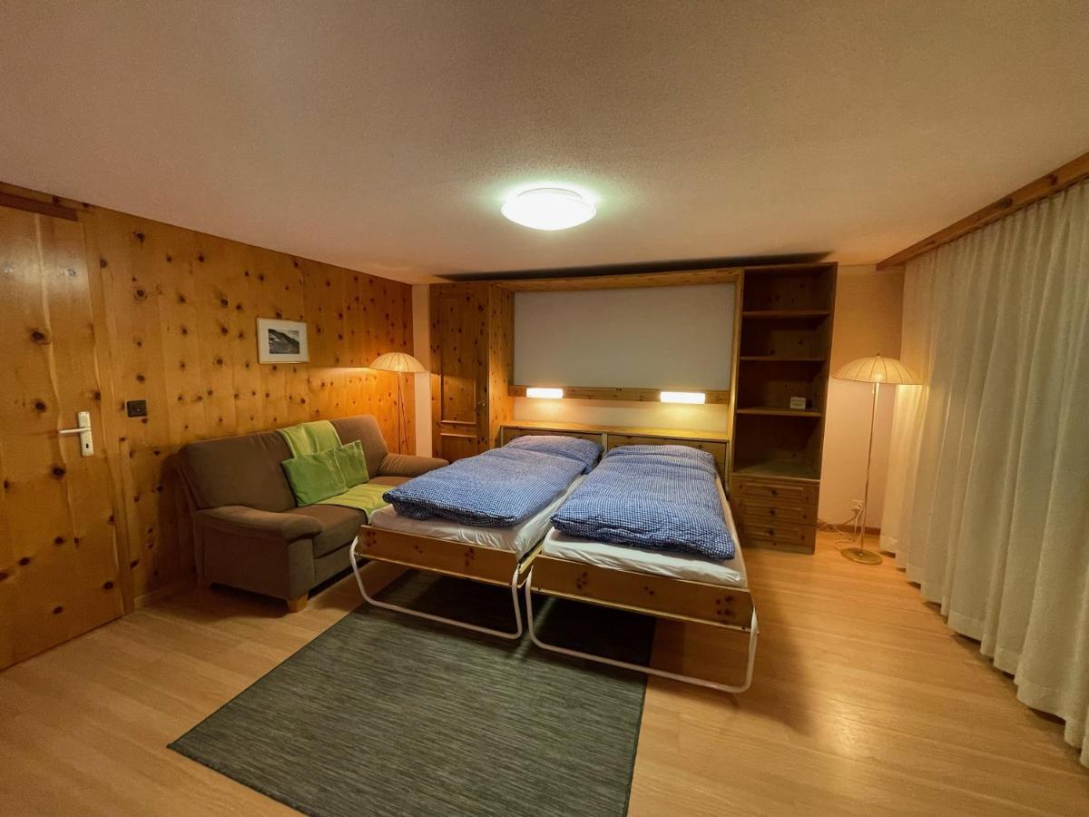 Dent Blanche Apartment Zermatt Bagian luar foto