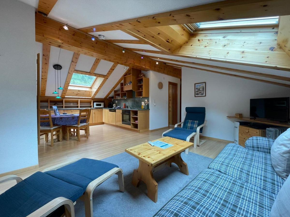 Dent Blanche Apartment Zermatt Bagian luar foto