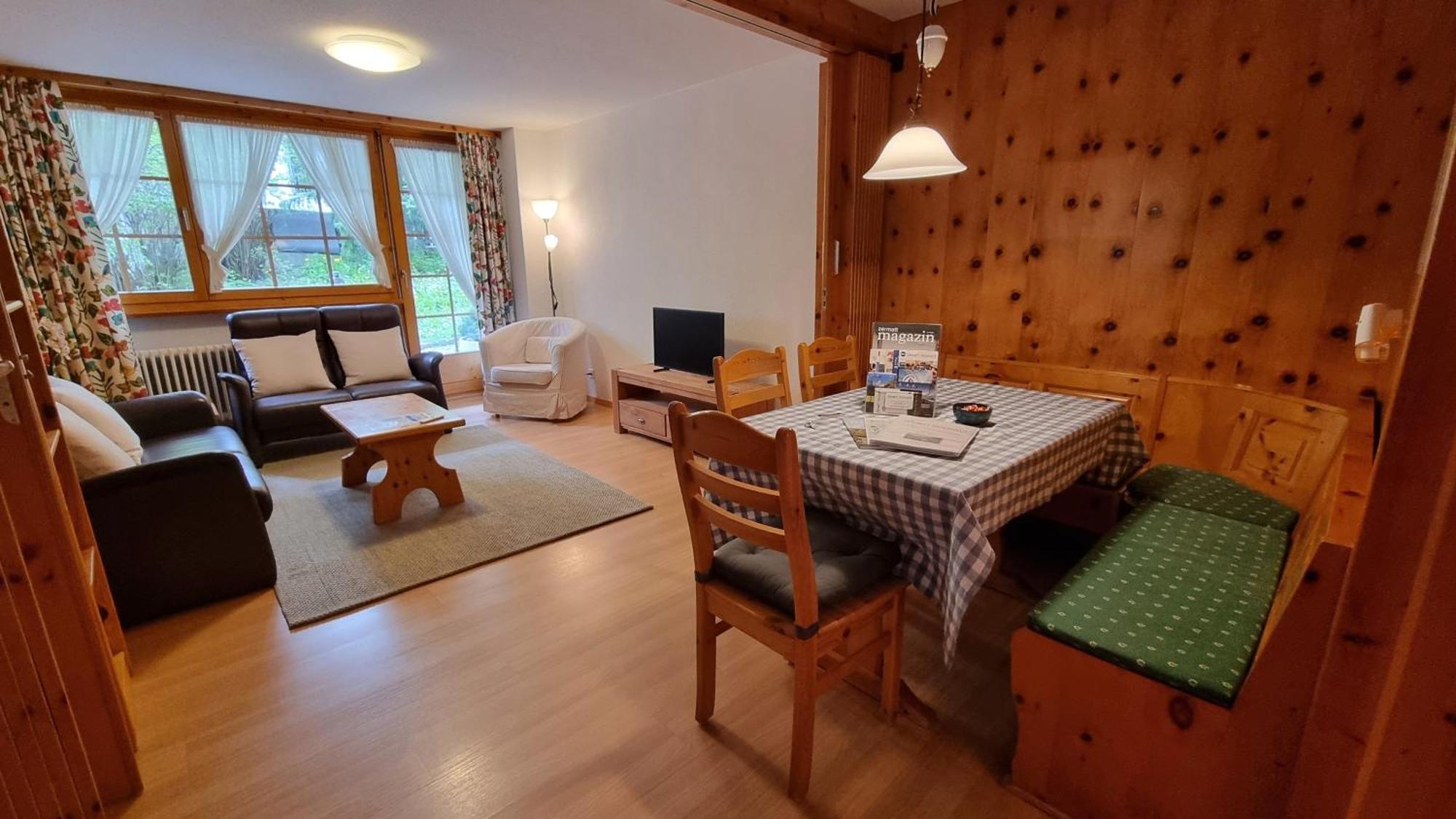 Dent Blanche Apartment Zermatt Bagian luar foto