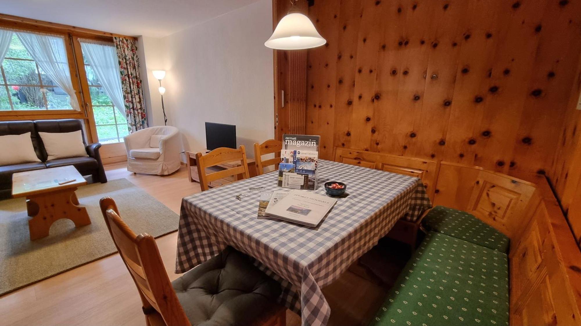 Dent Blanche Apartment Zermatt Bagian luar foto